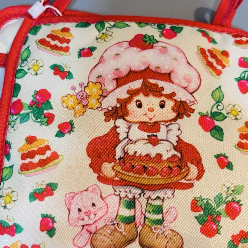 Strawberry Shortcake Licensed Red Pink Kitchen Kawaii Cooking Baking Pot Holder